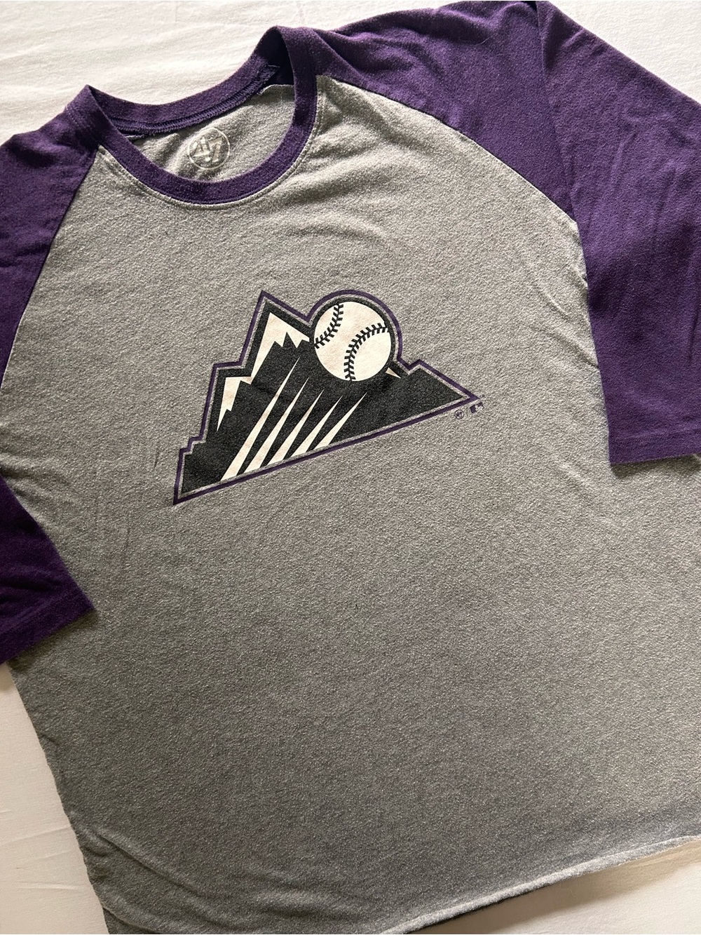 '47 Colorado Rockies Raglan Baseball Tee Purple Gray XL MLB